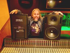 格萊美、艾美獎得主 David Reitzas 高度評價 Genelec 1032C