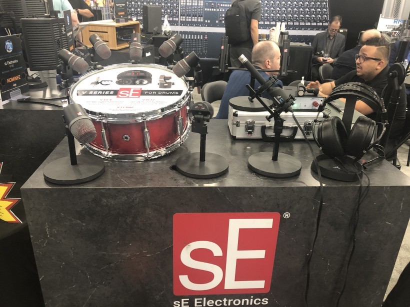 架子鼓錄音焦慮癥？sE 鼓組麥克風(fēng)幫你掃平鼓組錄音一切困擾