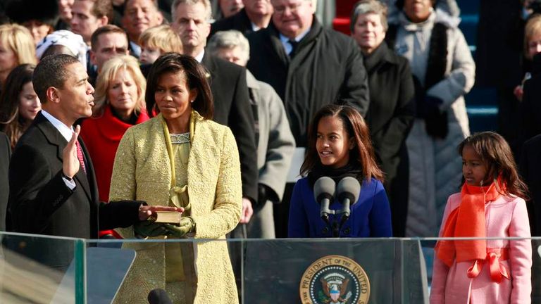 拜登就職典禮換回除特朗普以外歷代總統(tǒng)都用的 Shure SM57VIP 雙話筒，預示美國回到正軌？